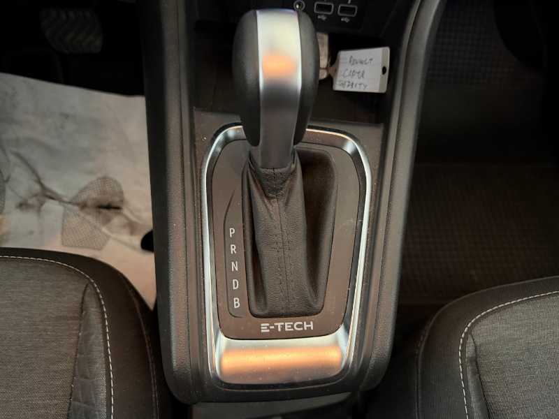 Captur Ii - Captur 1.6 E-tech Hybrid Intens 145cv Auto