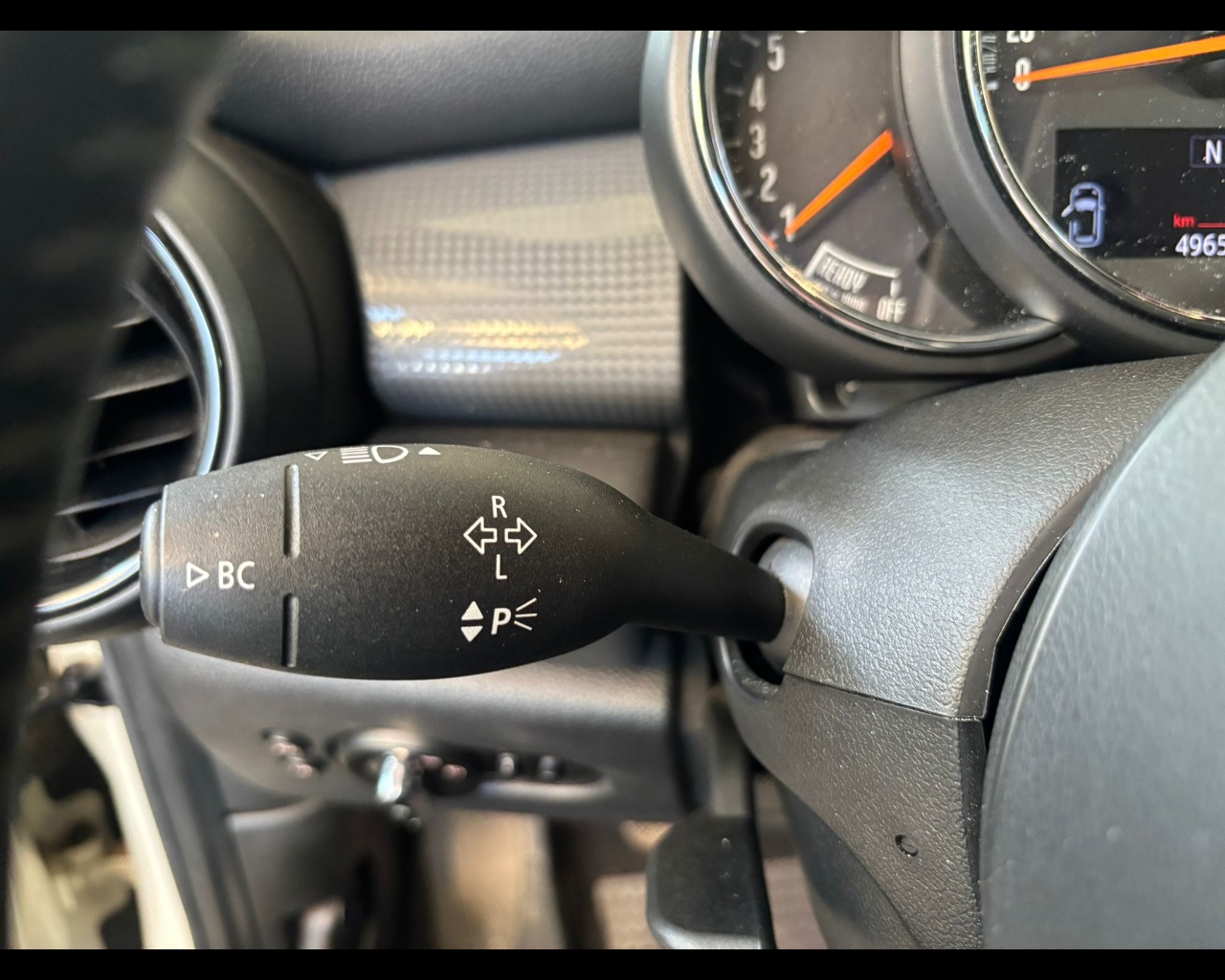 Foto MINI Mini 3p 1.5 Cooper Hype