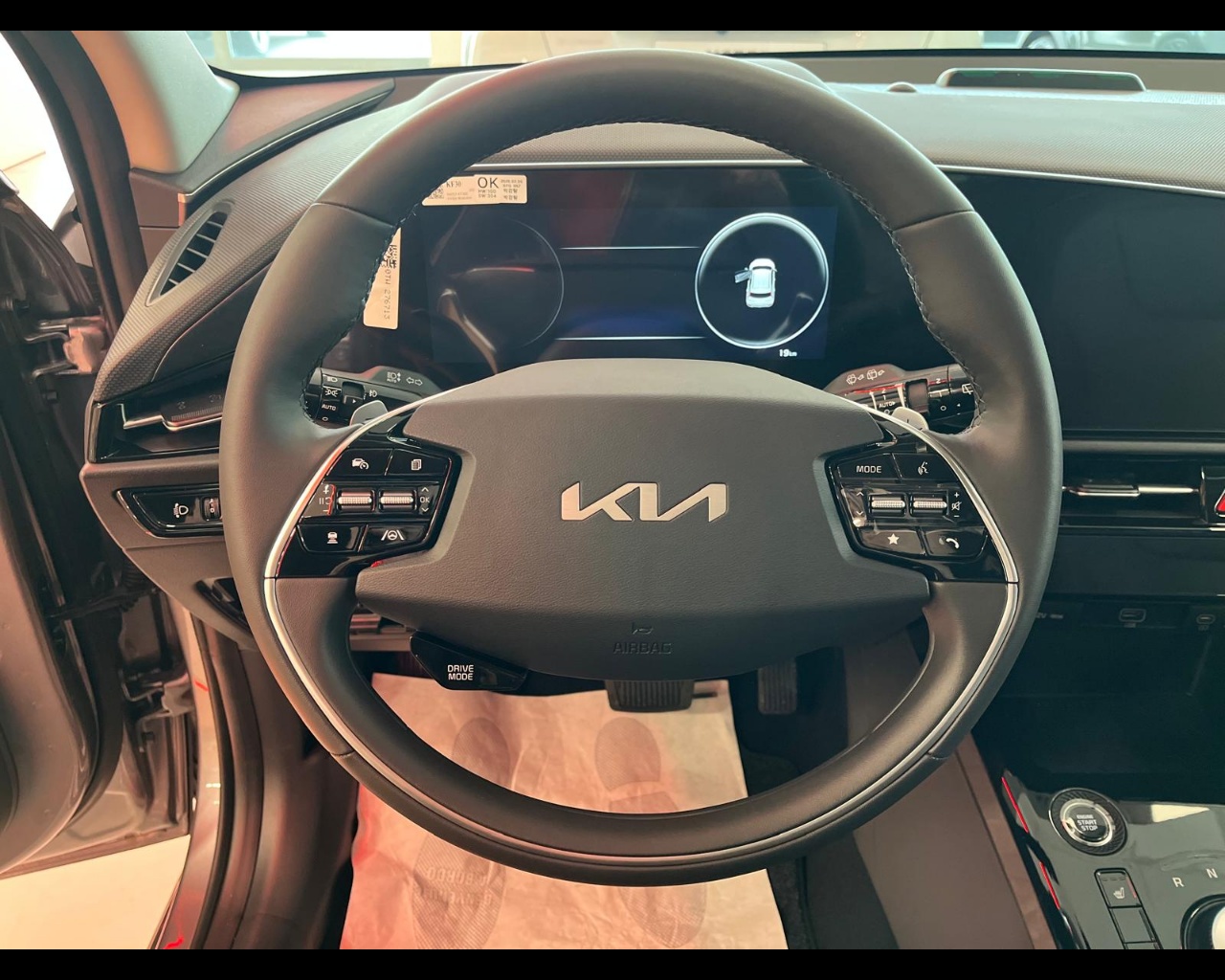 Foto KIA NIRO 1.6 MY25 PHEV 2WD EVOLUTION