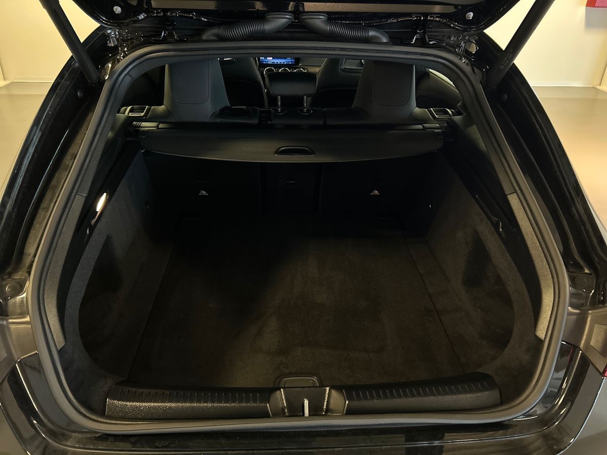 Mercedes Cla Shooting Brake CLA Shooting Brake 180 d Automatic AMG Line ADVANCED PLUS - 8