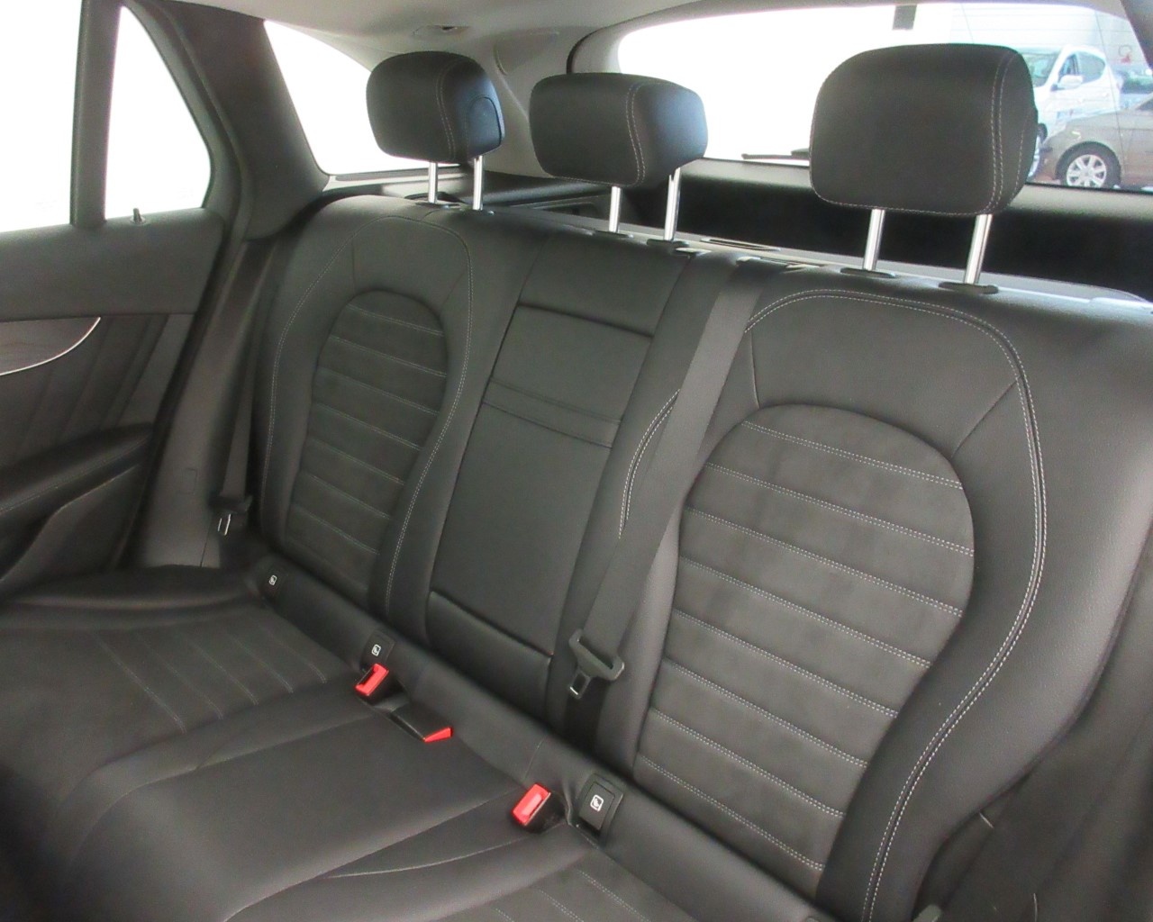 Mercedes GLC GLC SUV 220 D Premium 4Matic 9G-Tronic Plus - 15
