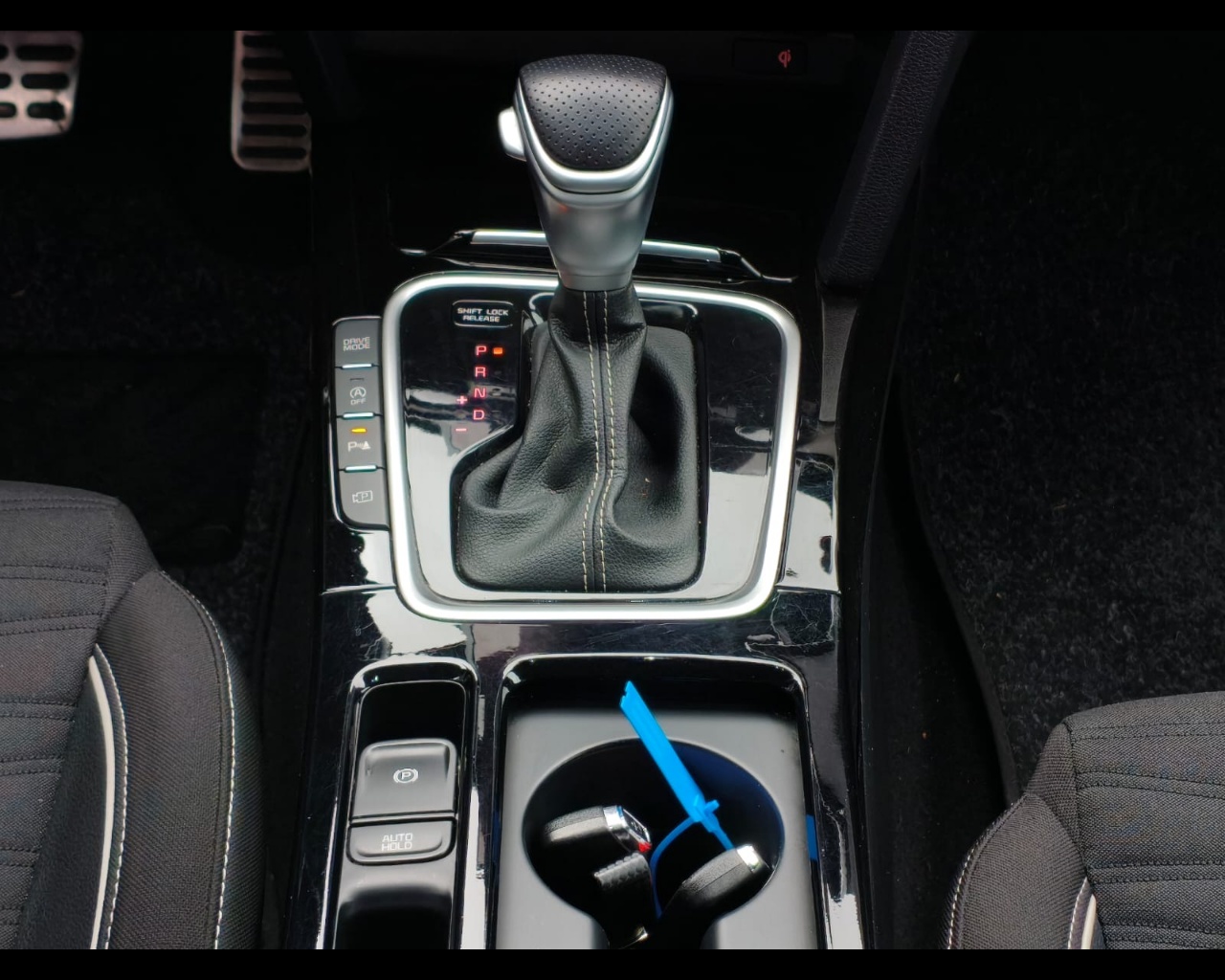 Foto KIA XCeed 1.6 crdi mhev GT-line Plus 136cv dct