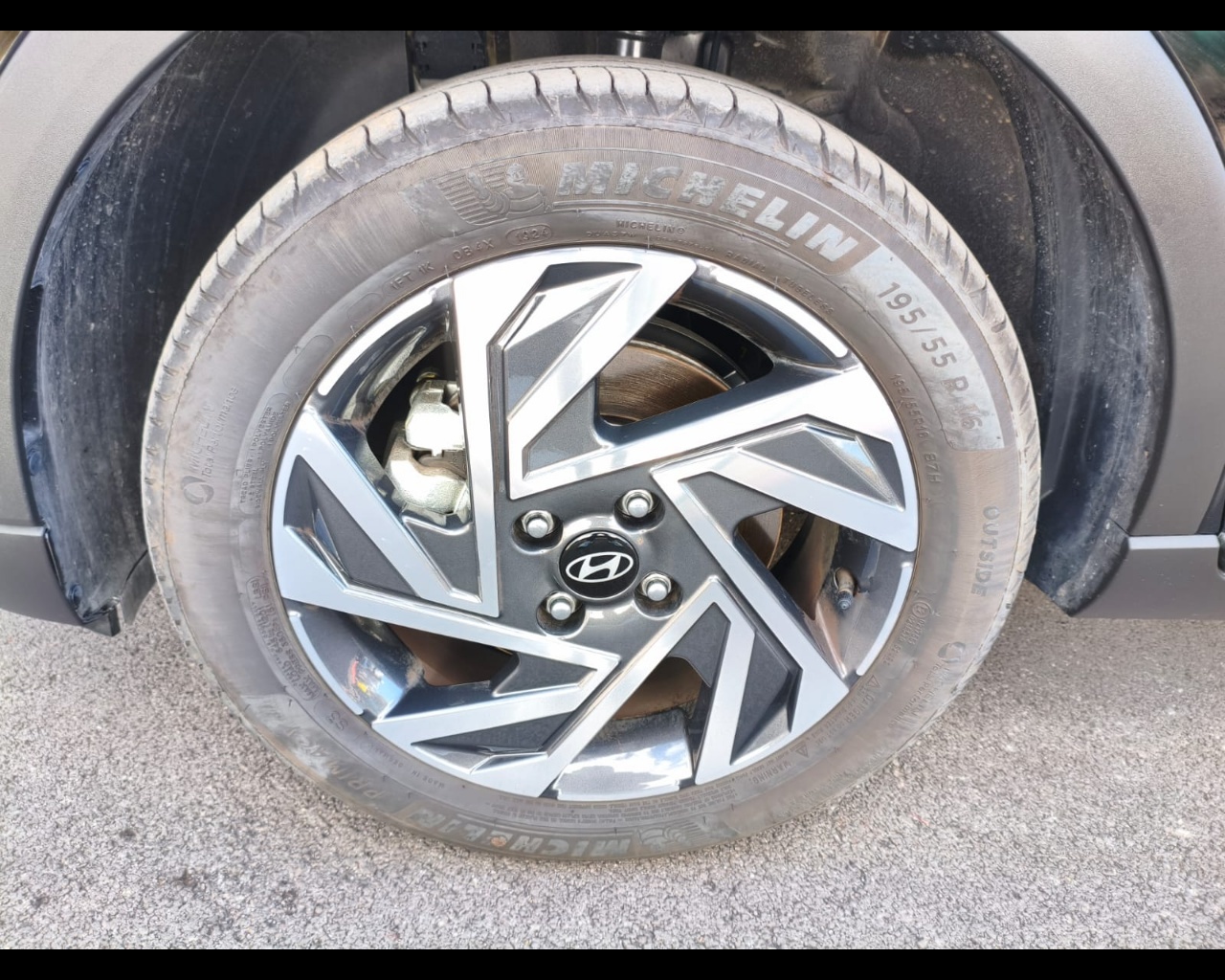 Foto HYUNDAI BAYON PE 1.2MPI XLINE