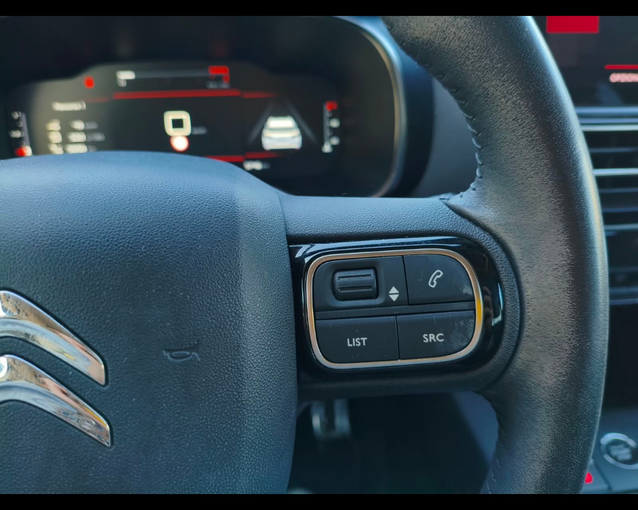 Foto CITROEN C5 Aircross 1.5 bluehdi Shine s&s 130cv