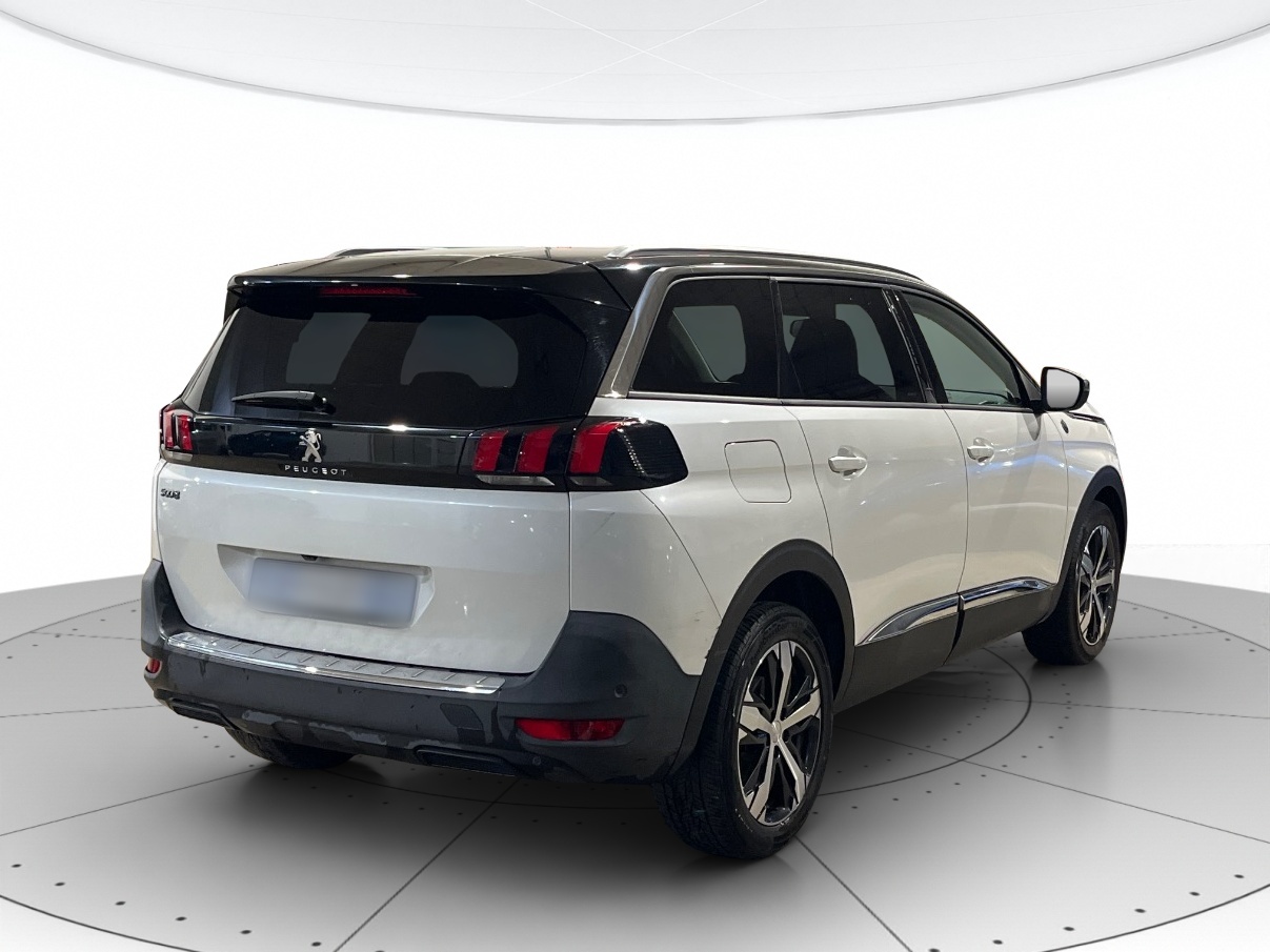 Peugeot 5008 Usato 2018 5008 Verona