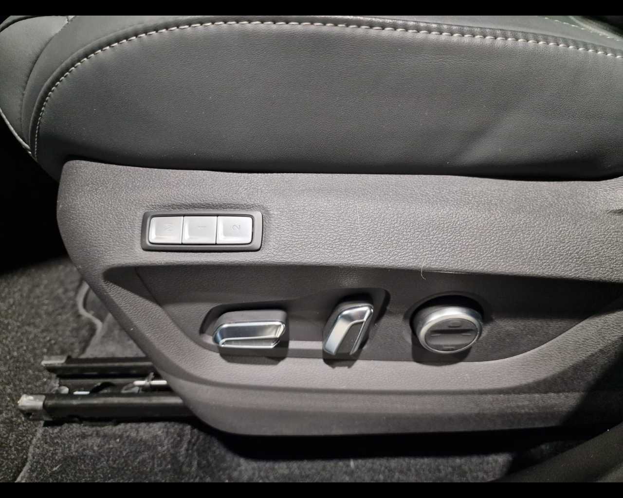 Dr Automobiles DR 6.0 KM0 2025 DR 6.0 Mestre