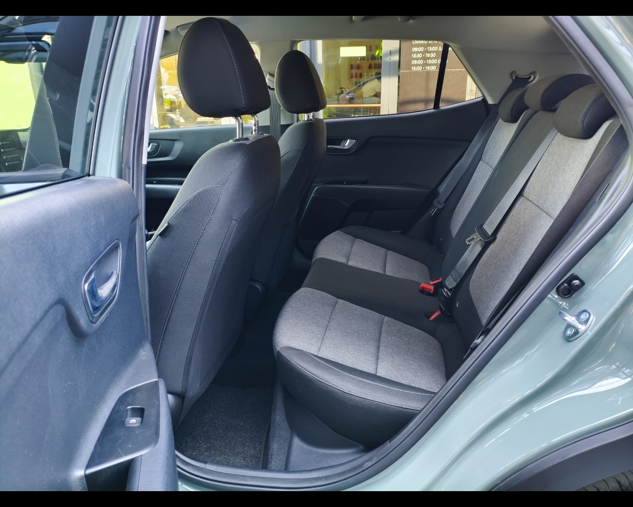 Foto KIA NUOVA STONIC 1.0 T-GDI MH STYLE LAUNCH
5 Door