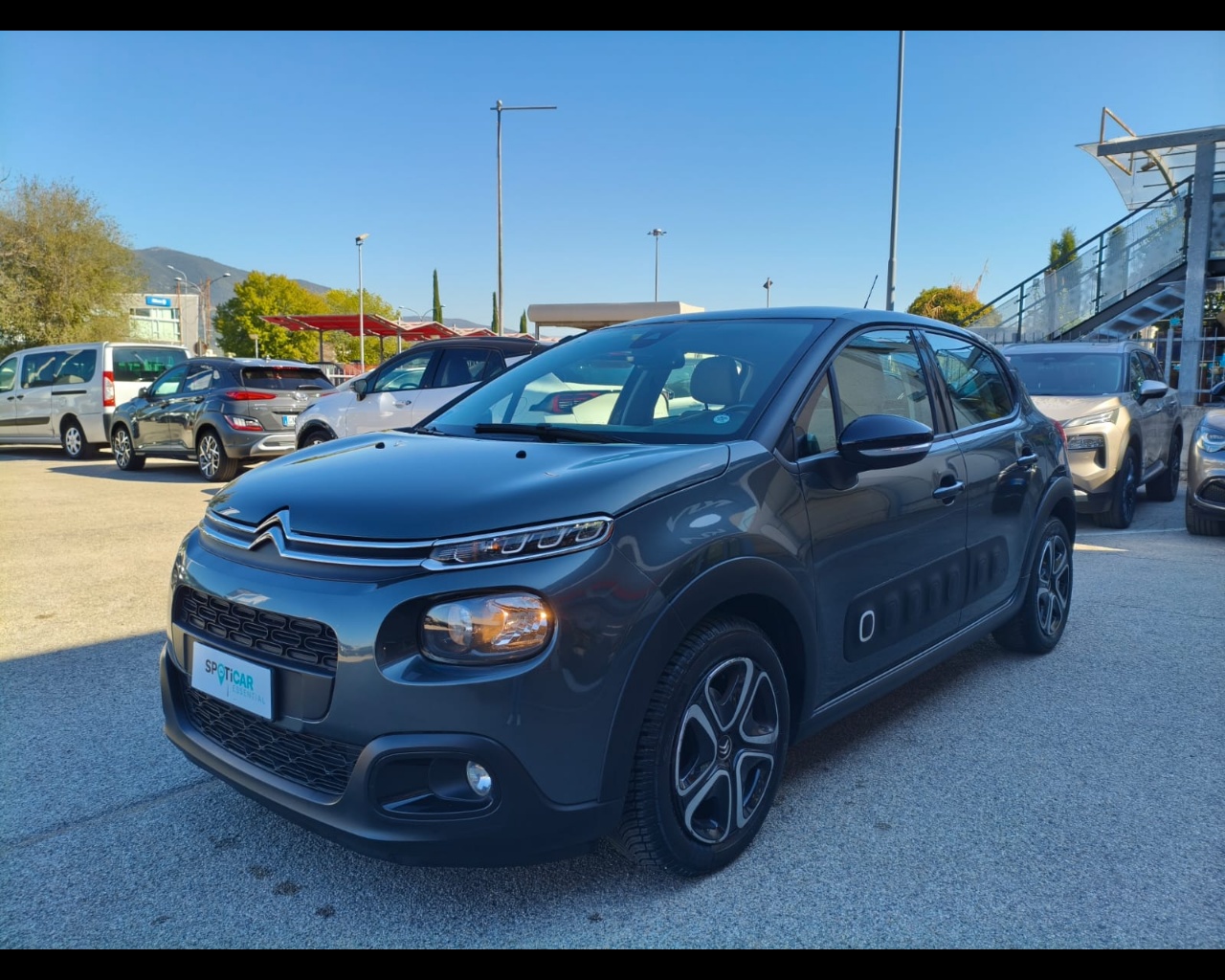 CITROEN C3 1.6 bluehdi Shine s&s 75cv Usata