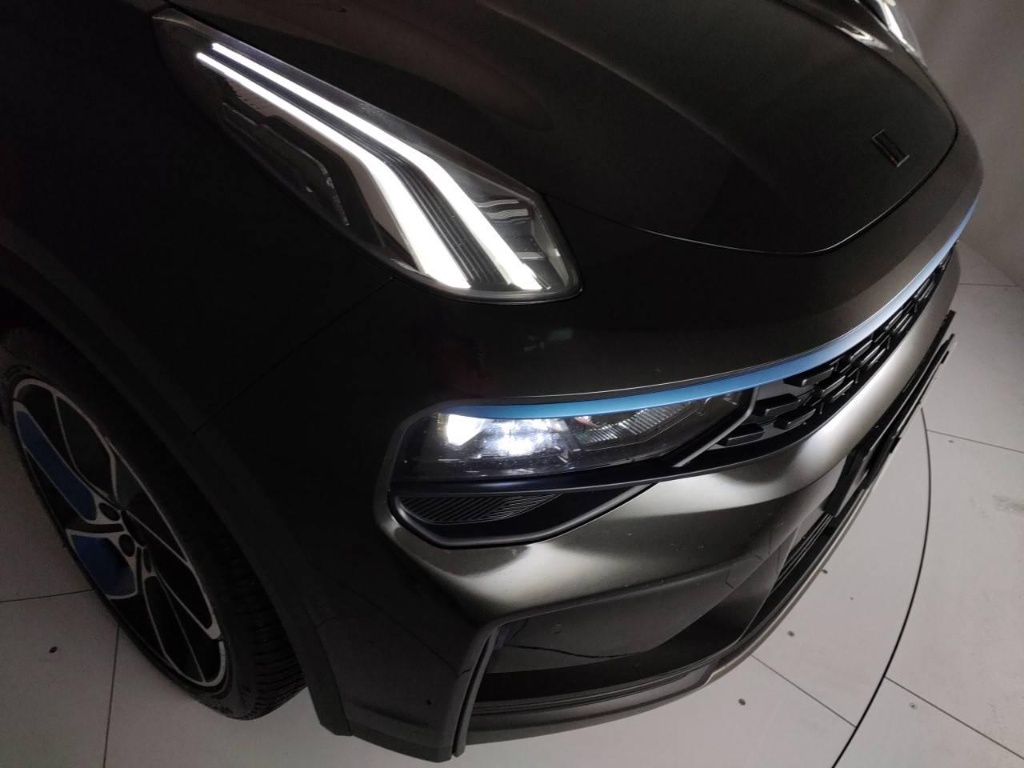 Lynk & Co 01 Usato 2022 01 Parma