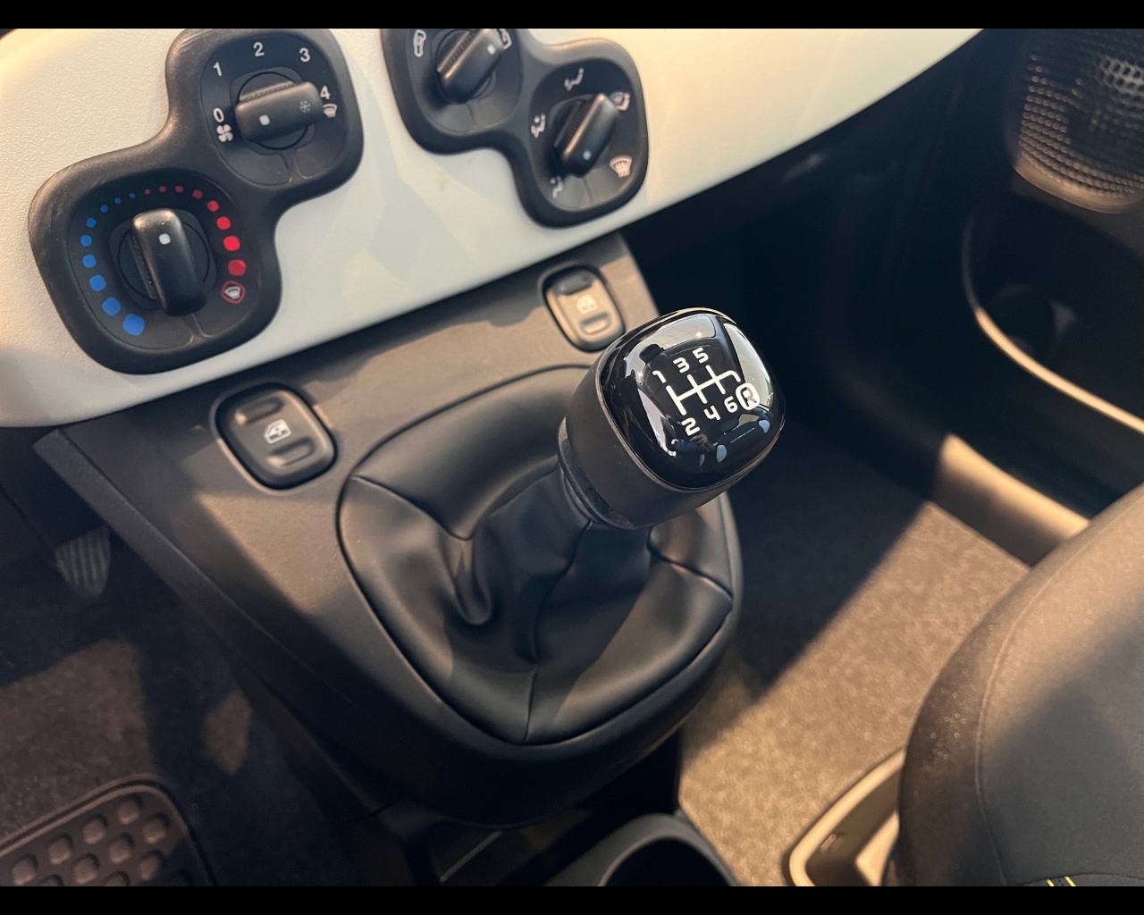 Fiat Panda Nuovo Ibrido benzina Panda Cerea