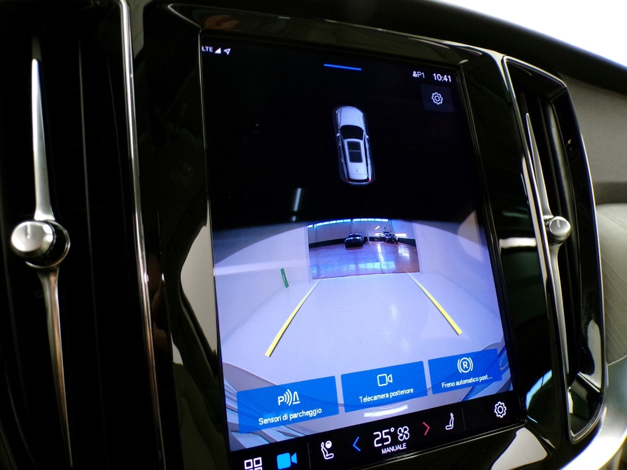 Volvo V60 V60 Cross Country 2.0 B4 Ultimate AWD automatico - 23