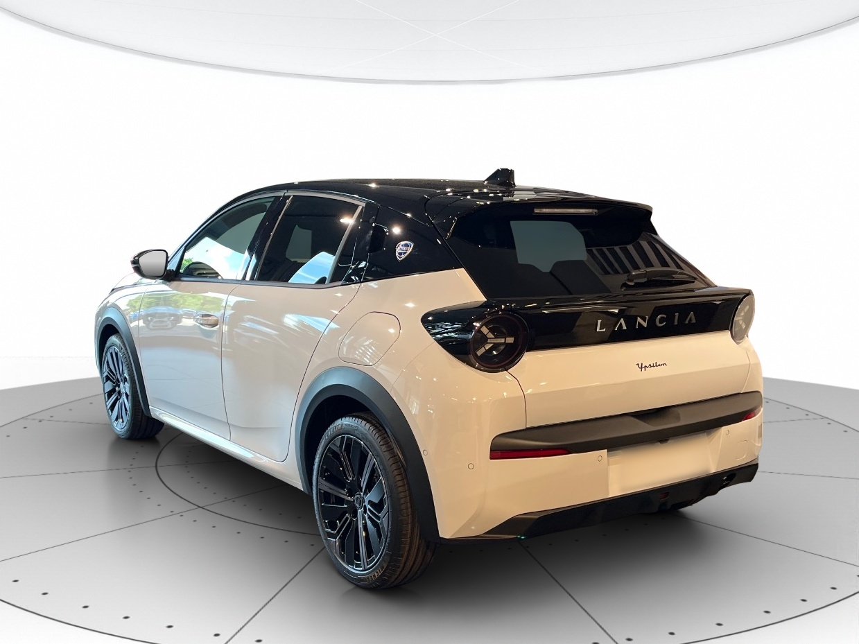Lancia Ypsilon 2024 Nuovo  Ypsilon 2024 Rovigo