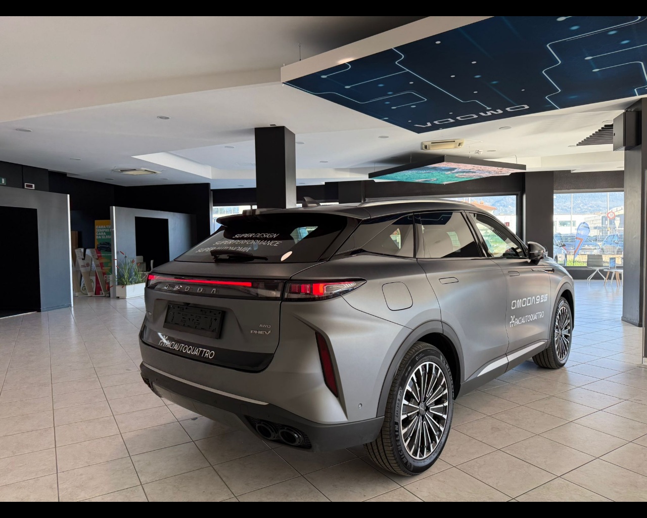 Foto OMO Omoda 9 1.5 tgdi phev i-awd