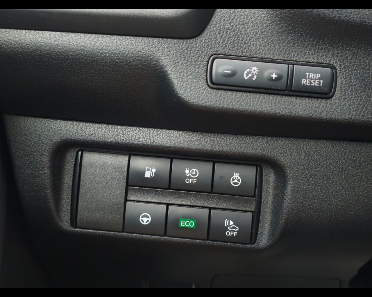 Foto NISSAN Leaf 3.Zero 40kWh 150cv