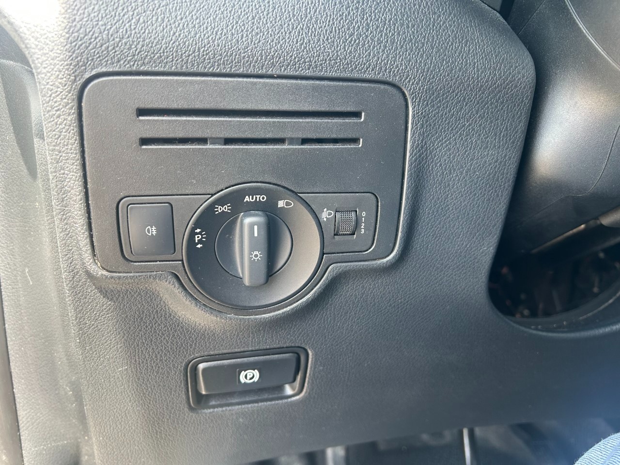 Mercedes Vito vito 114 cdi long mixto E6 - 12