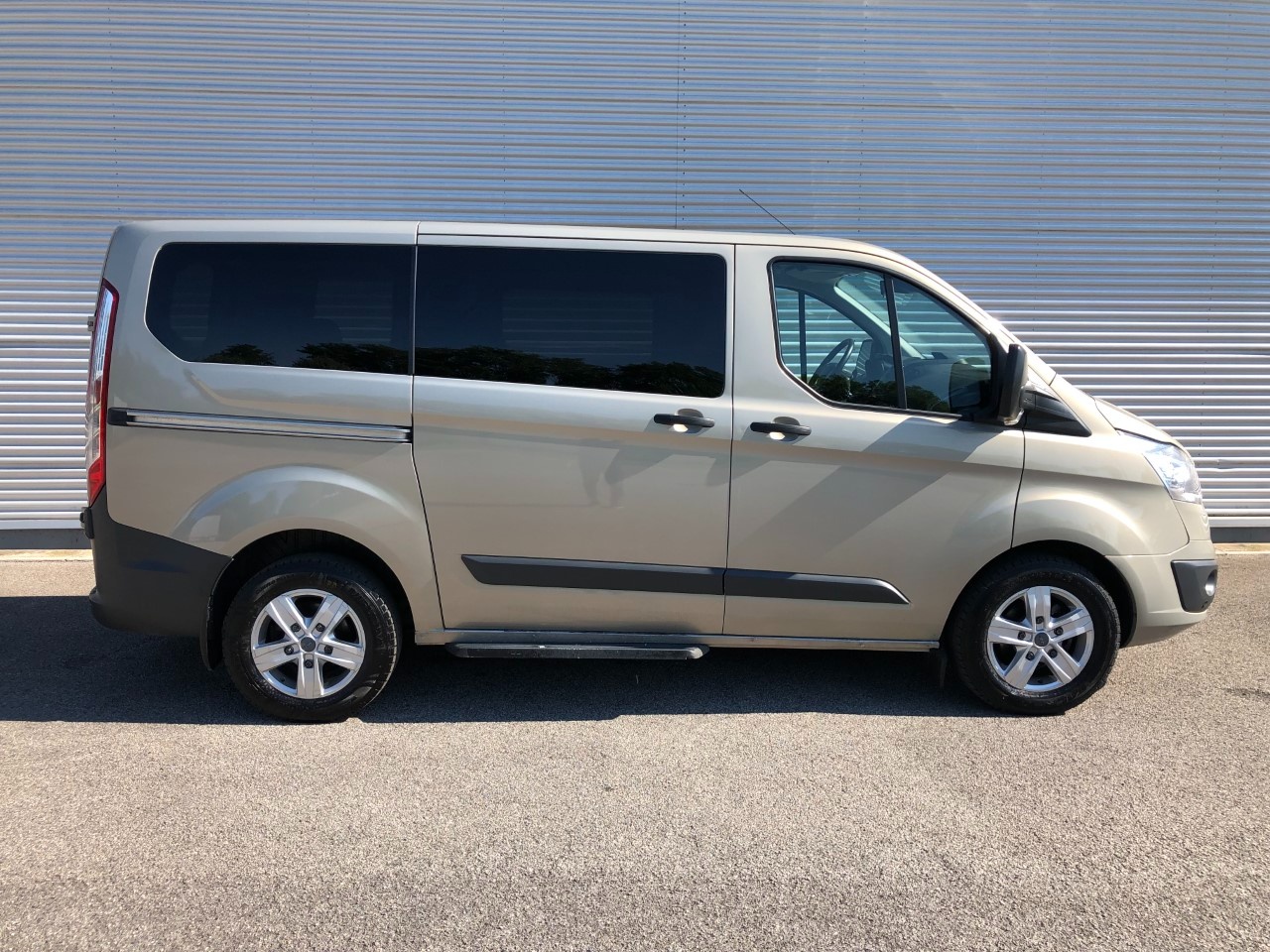 Ford Transit Custom 310 transit custom 310 2.0 tdci 170cv Trend combi L1H1 E6 - 5