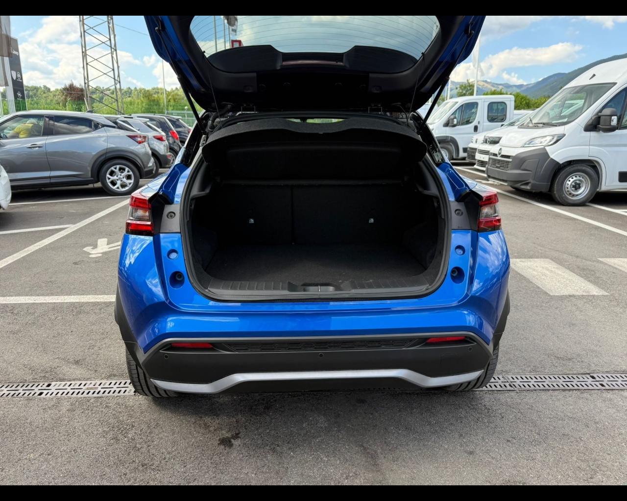 Foto NISSAN Juke 1.0 dig-t N-Design 114cv dct