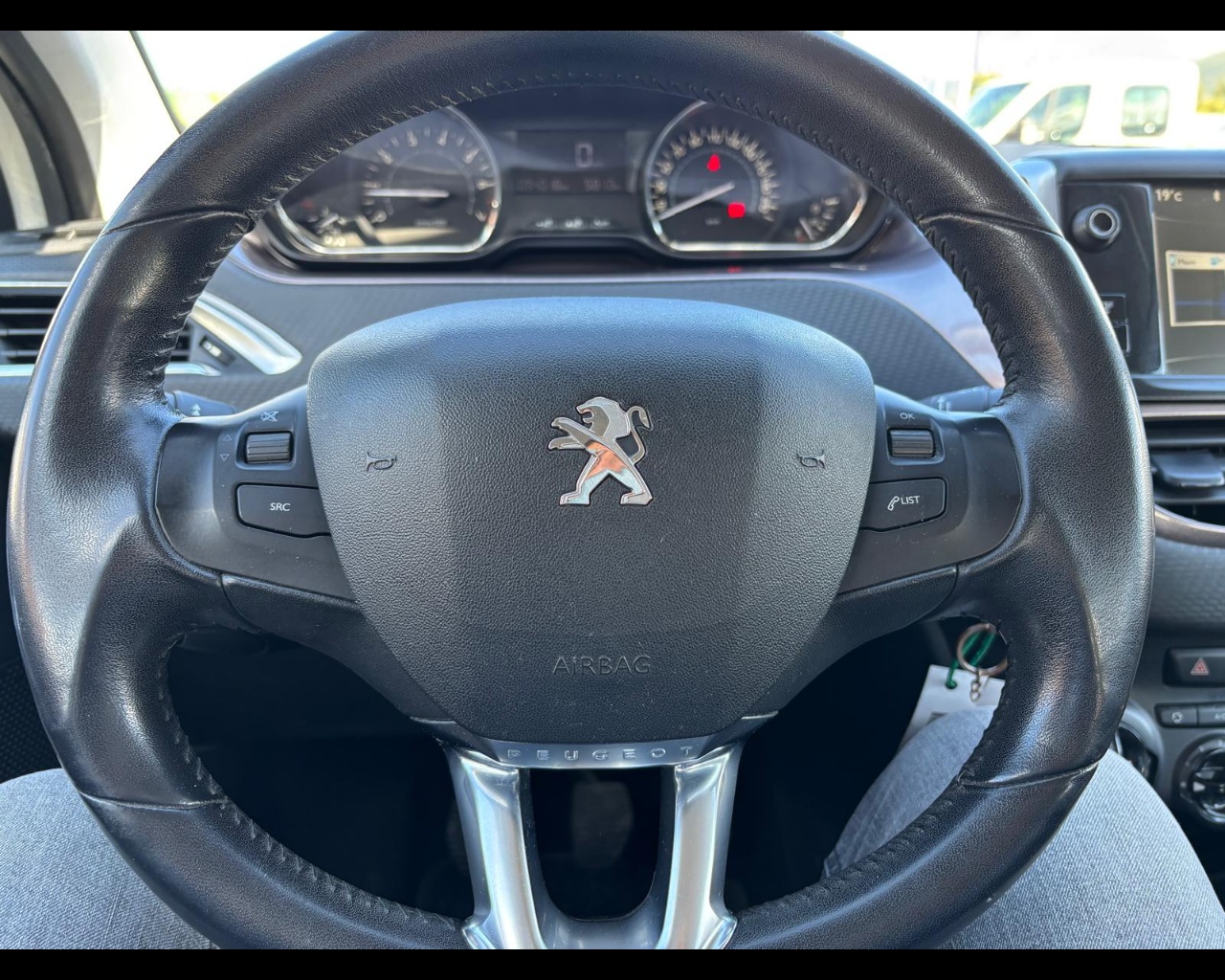 Foto PEUGEOT 2008 1.2 puretech (vti) 12v Allure 82cv