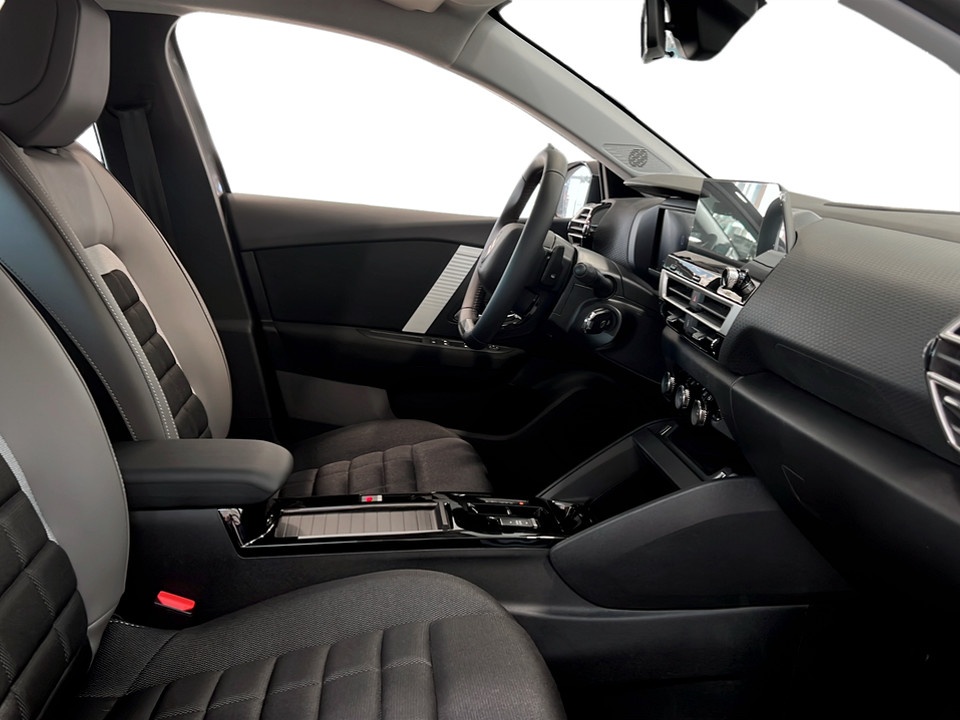 CITROEN C4 Benzina 130 cv Automatico – PLUS Benzina km0 - 13