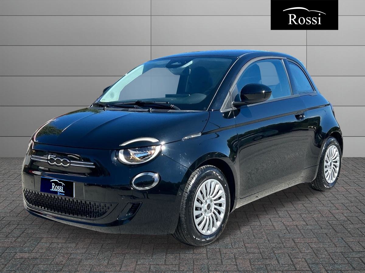 500e Berlina 500e – 320 Berlina + Pack Tech (Configurazione Non Ordinabil