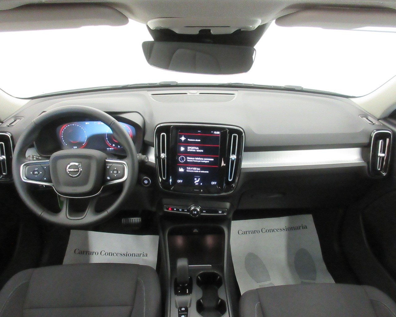 Volvo XC40 XC40 1.5 T3 163cv Momentum Pro Geartronic - 15