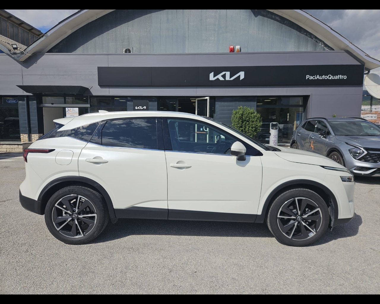 Foto NISSAN Qashqai 1.3 mhev Tekna 2wd 140cv