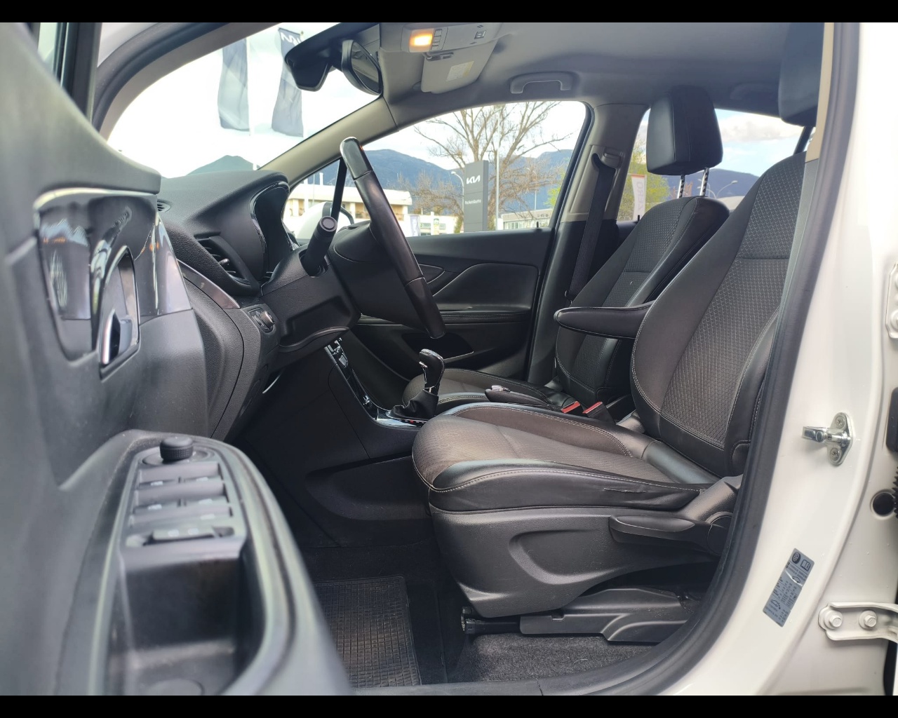 Foto OPEL Mokka X 1.6 cdti Innovation 4x2 136cv auto