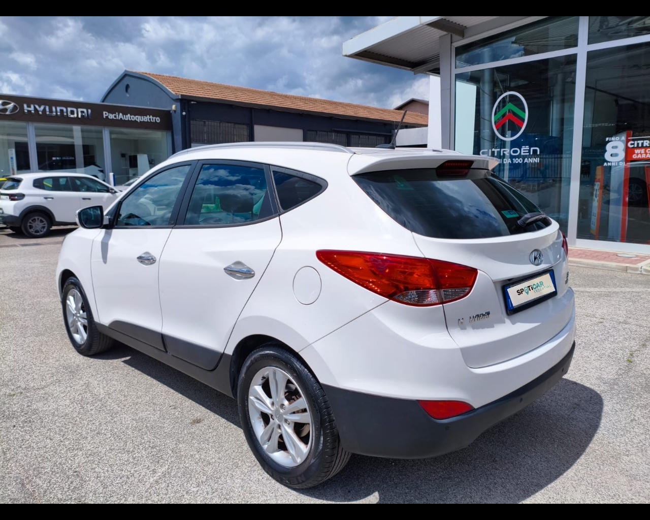 Foto HYUNDAI ix35 1.7 crdi Xpossible 115cv 2wd