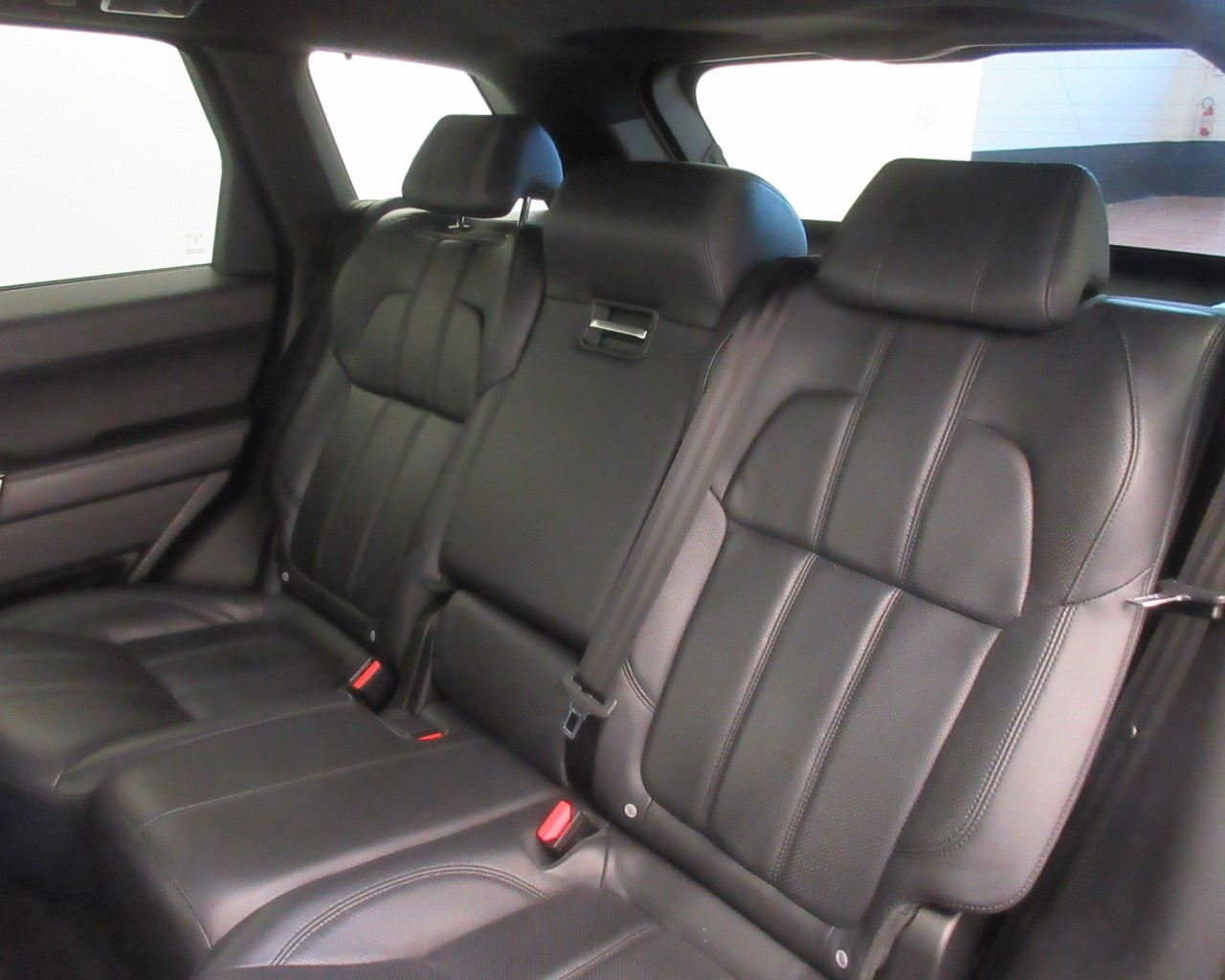 Land Rover Range Rover Sport Range Rover Sport 3.0 V6 TDV6 HSE Dynamic 4WD Auto - 15