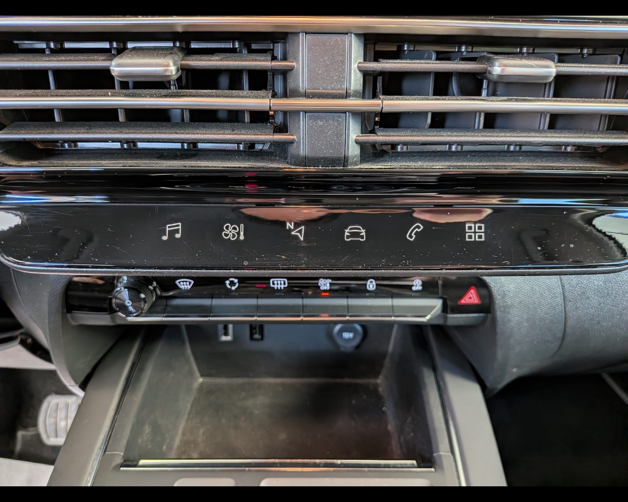 Foto CITROEN C5 Aircross 1.5 bluehdi Max s&s 130cv eat8 N1