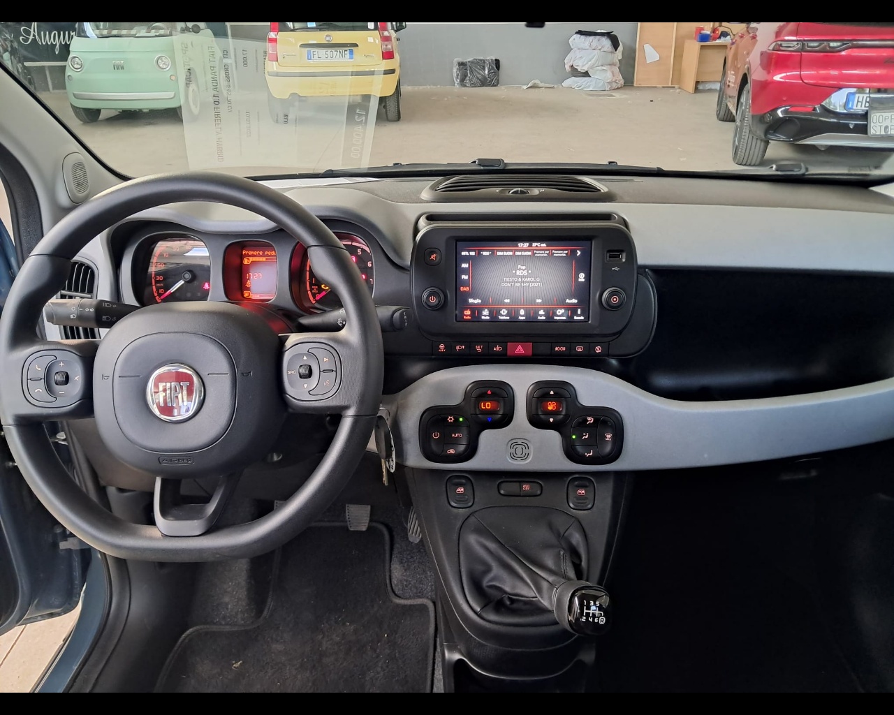 Foto FIAT Panda 1.0 firefly hybrid City Cross s&s 70cv