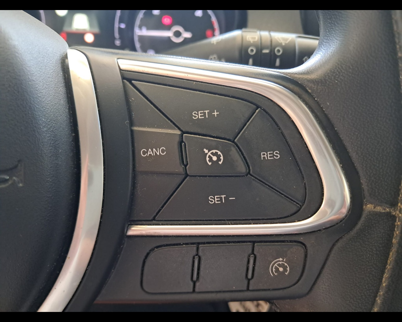 Foto FIAT 500X 1.3 mjt S-Design Cross 4x2 95cv