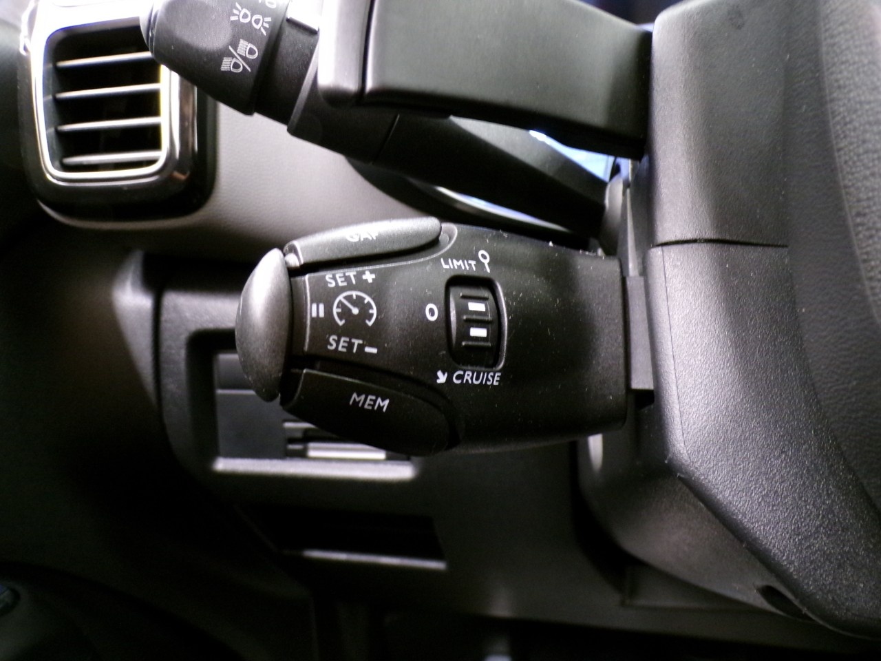 Citroen C5 C5 Aircross 1.5 BlueHDi 130cv Shine EAT - 16