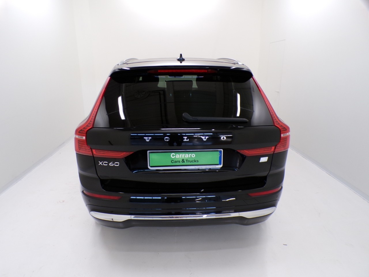 Volvo XC60 XC60 2.0 T6 Recharge Plug-in Hybrid  Inscription AWD automatico - 7