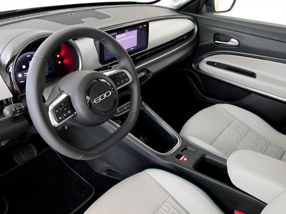 FIAT 600 1.2 hybrid La Prima 110cv auto Ibrida usato - 5