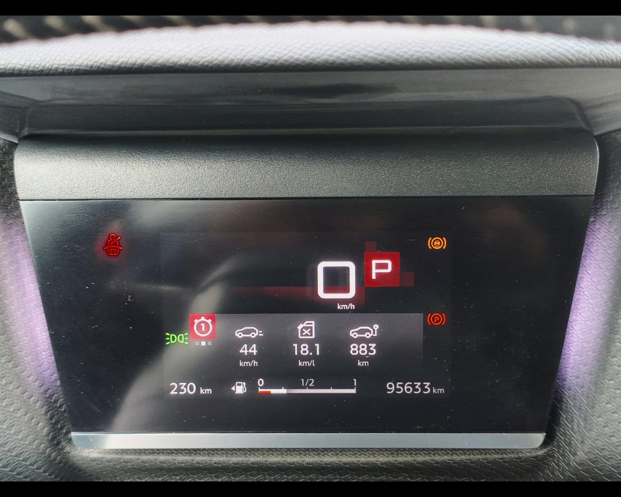 Foto CITROEN C4 1.5 bluehdi Feel Pack s&s 130cv eat8