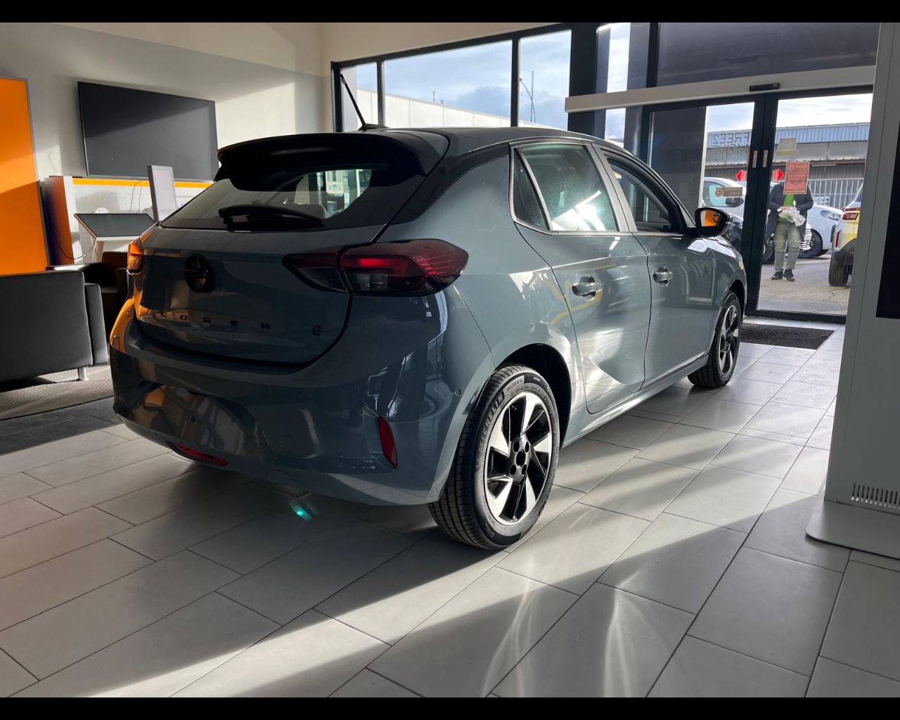 Foto OPEL Corsa full electric Nuova Yes 136cv