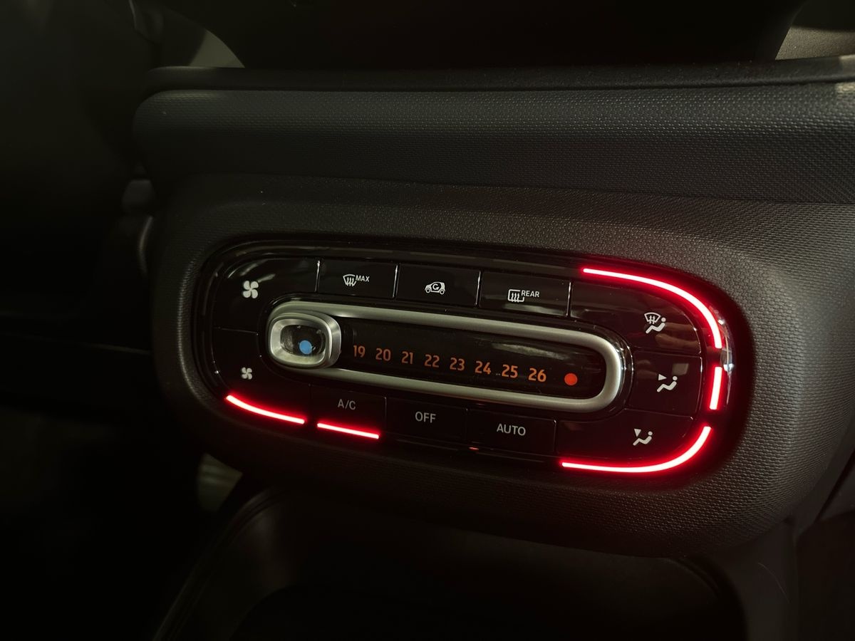 smart fortwo fortwo 4,6kW EQ Pure - 14