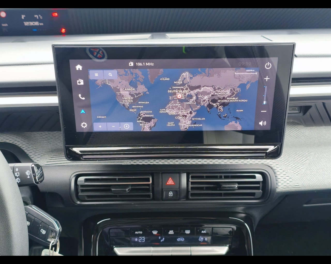 Foto CITROEN C3 1.2 puretech turbo Max 100cv s&s