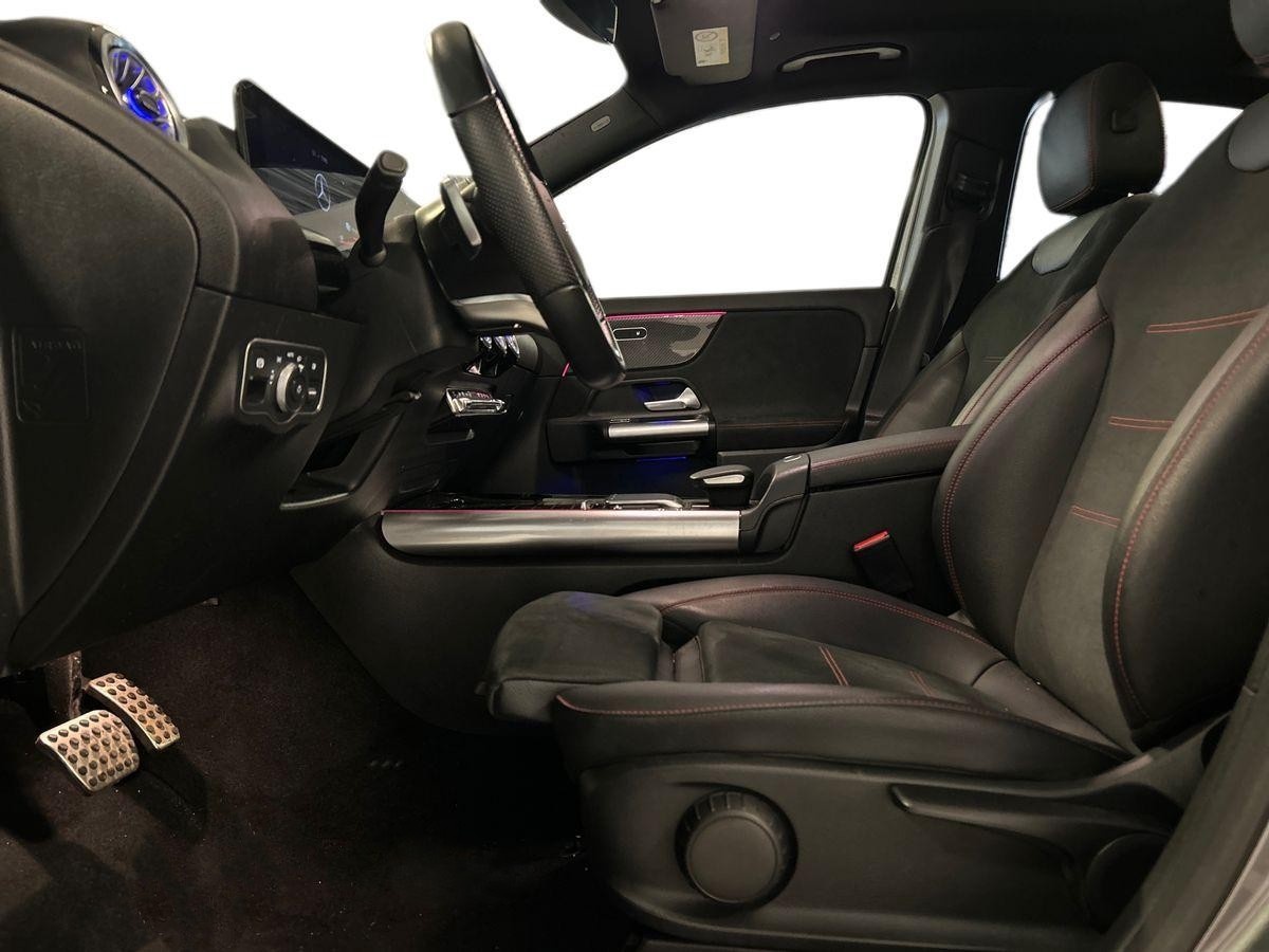 Mercedes GLA GLA 250 e Plug in hybrid (e EQ-POWER) Premium Speedshift DCT AMG 8G - 10