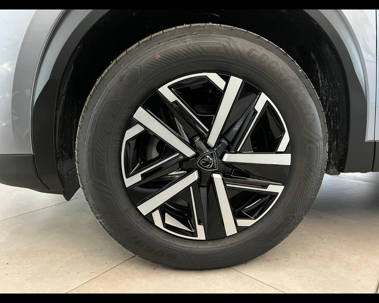 Foto PEUGEOT 2008 1.2 puretech Style s&s 100cv