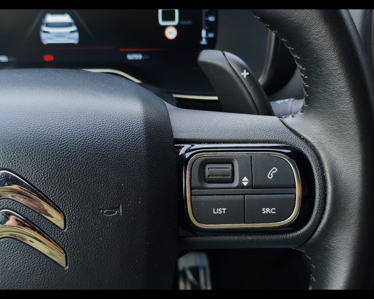 Foto CITROEN C5 Aircross 1.5 bluehdi Shine Pack s&s 130cv eat8