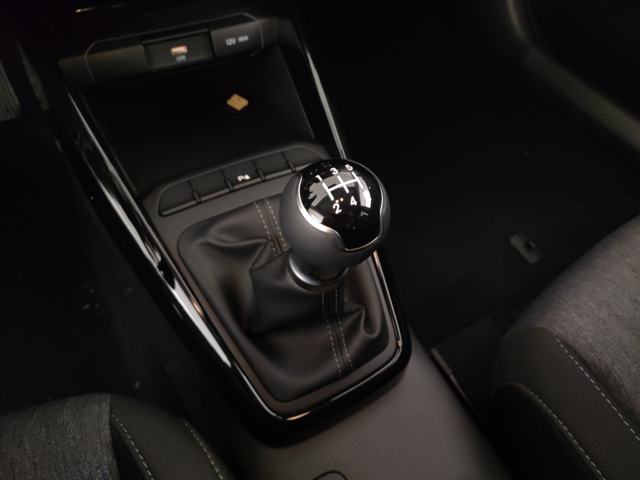 Kia Stonic Nuovo GPL Stonic Porto Mantovano