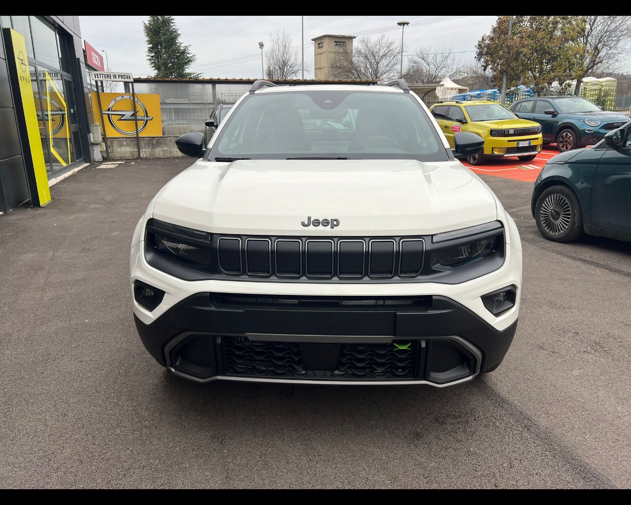 JEEP Avenger 1.2 turbo e-hybrid Upland 4xe 136cv edct6 Usata