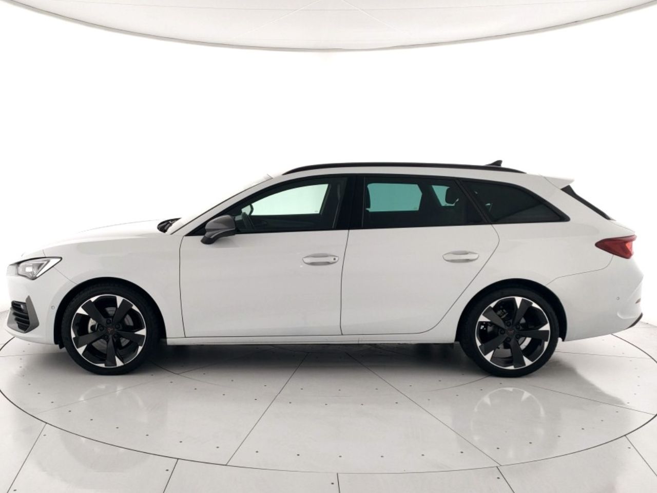 Cupra Leon Sportstourer 2020 Usato 2024 Leon Sportstourer 2020 Parma