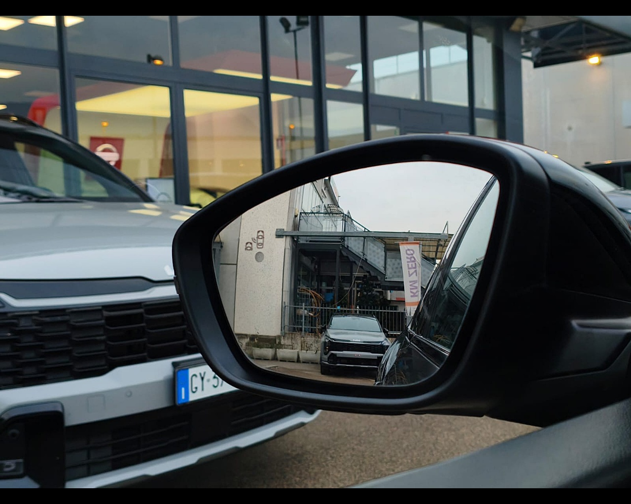 Foto PEUGEOT 208 1.5 bluehdi GT Pack s&s 100cv