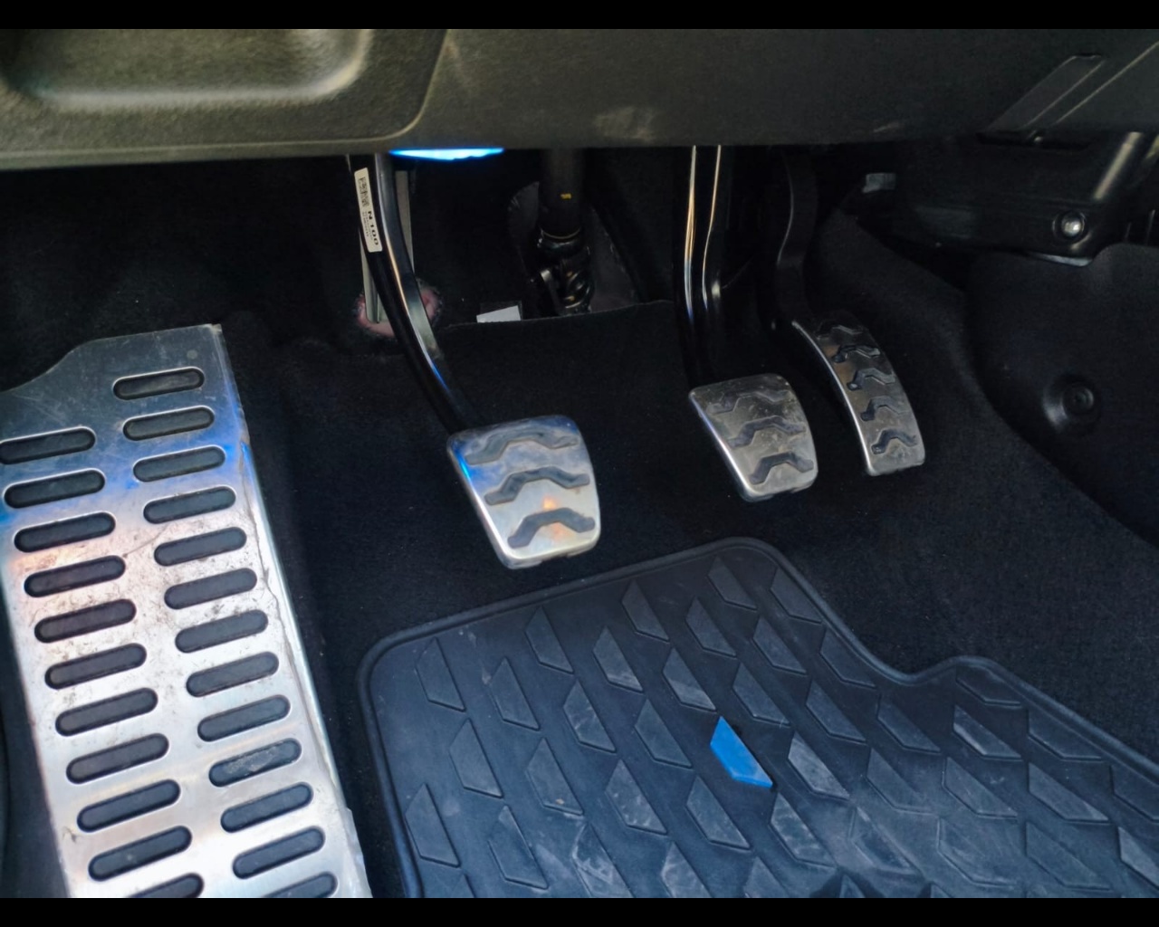 Foto HYUNDAI i20 1.6 t-gdi N Performance Techno Pack