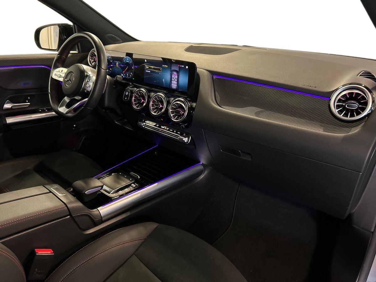 Mercedes GLA GLA 180 D Premium 8G-DCT - 15