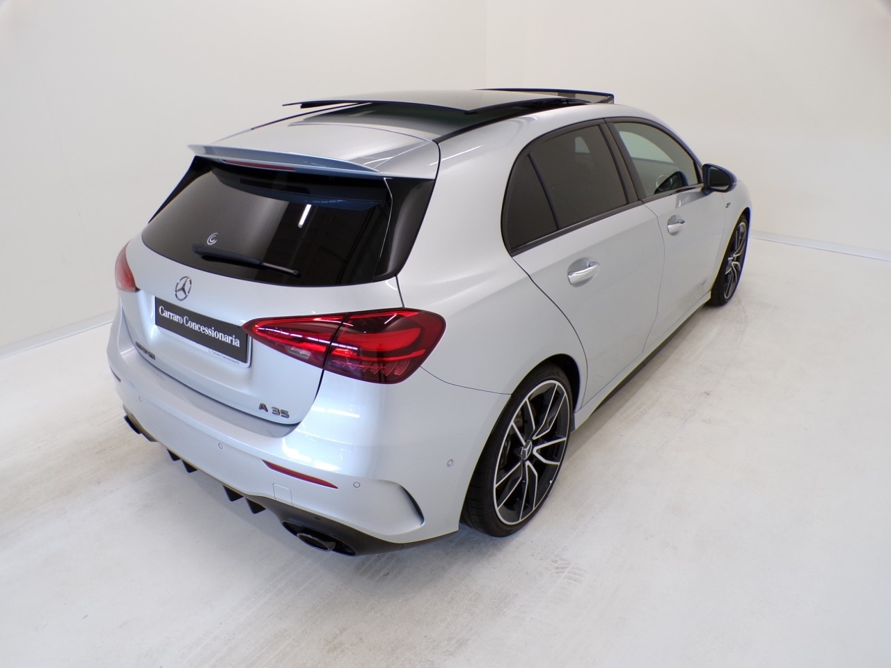 Mercedes-AMG Classe A Classe A AMG 35 AMG Line Premium 4Matic Speedshift DCT AMG 8G - 6