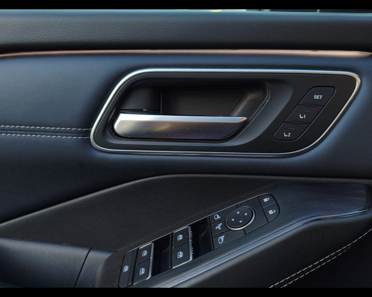 Foto NISSAN Qashqai 1.5 e-power Tekna+ 2wd